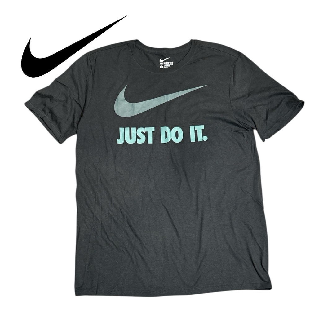 Nike Men’s Just Do It‎ Swoosh Logo Short Skeeve Tee Shirt - Size L